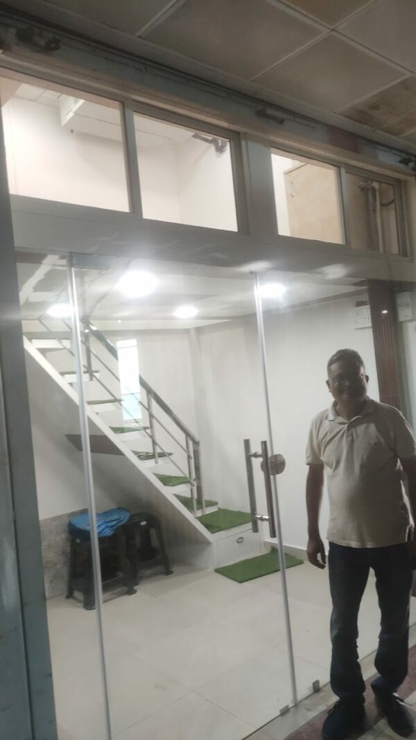 SF046 (163 sqft)