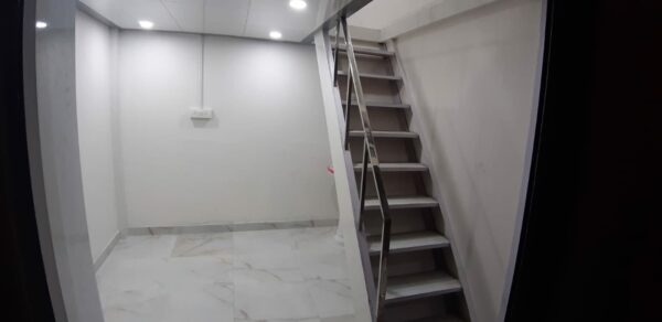 SF214 (141 sqft) - Image 3