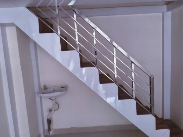 SF177 (266 sqft) - Image 2