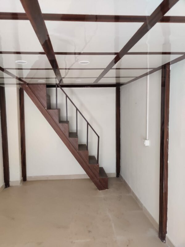 LG344 (351 sqft) - Image 2